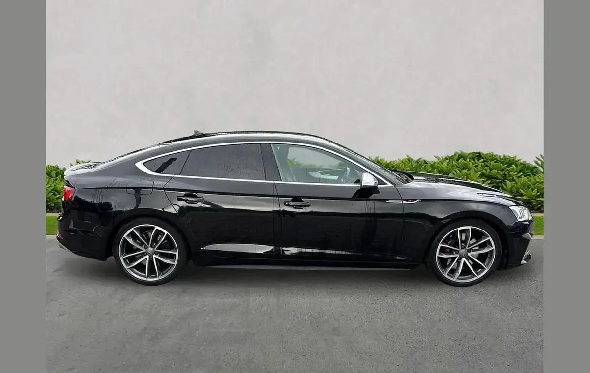 Used Audi A5 Design 348 HP (255 kW) 2017 Black Coupe