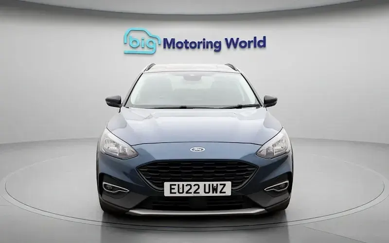 Used Ford Focus Active 155 HP (114 kW) 2021 Blue Estate