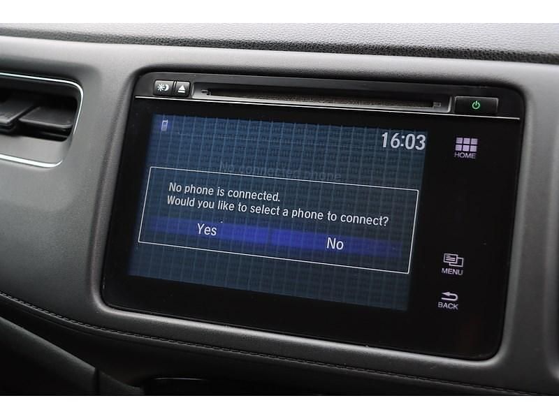 Used Honda HR-V SE 128 HP (94 kW) 2018 Red SUV