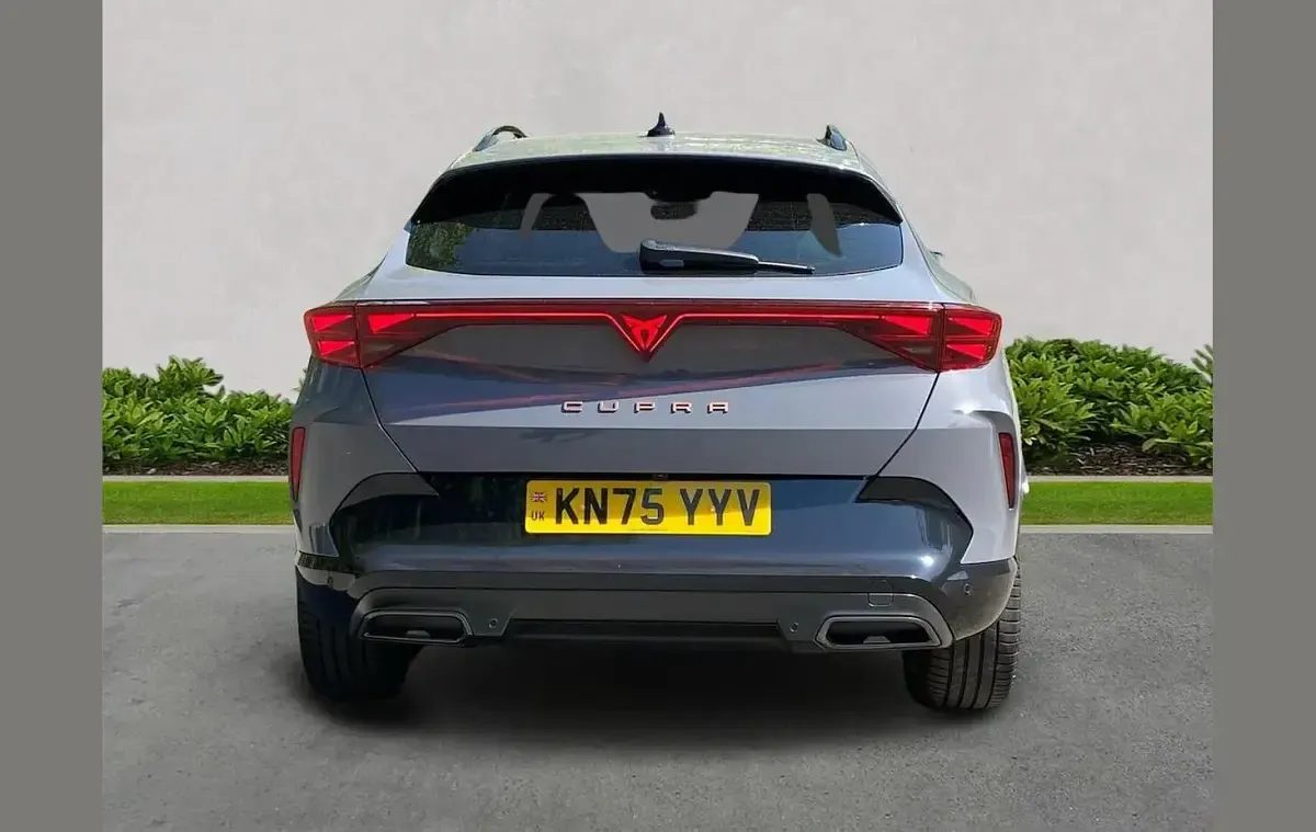 Used Cupra Formentor 150 HP (110 kW) 2025 Grey SUV