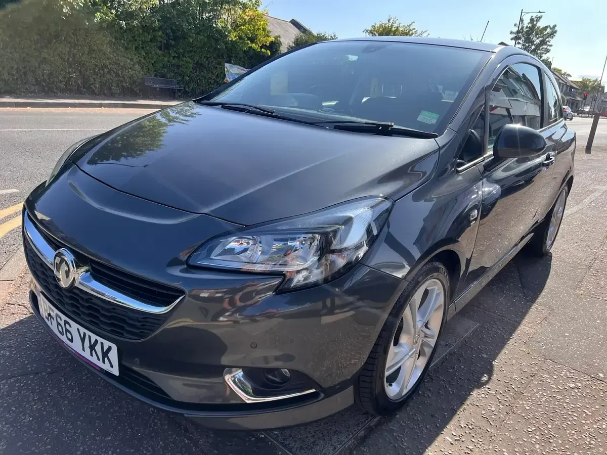 Used Vauxhall Corsa SRi 100 HP (73 kW) 2016 Grey Hatchback