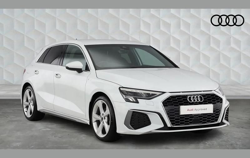 Used Audi A3 S-Line 150 HP (110 kW) 2022 White Sedan
