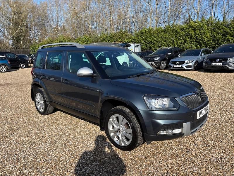 Used Skoda Yeti SE L 110 HP (80 kW) 2017 Grey SUV