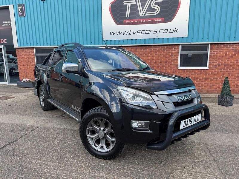 Used Isuzu D-Max 2015 Black Pickup