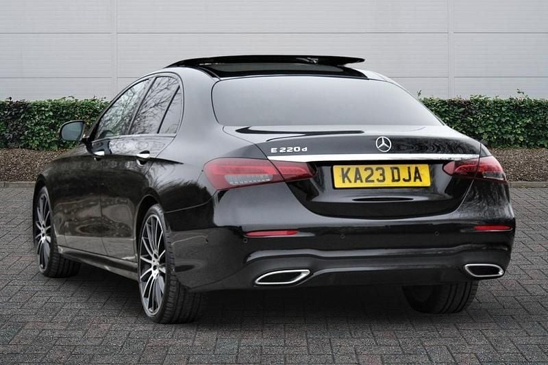 Used Mercedes E200 AMG line 200 HP (147 kW) 2023 Black Sedan