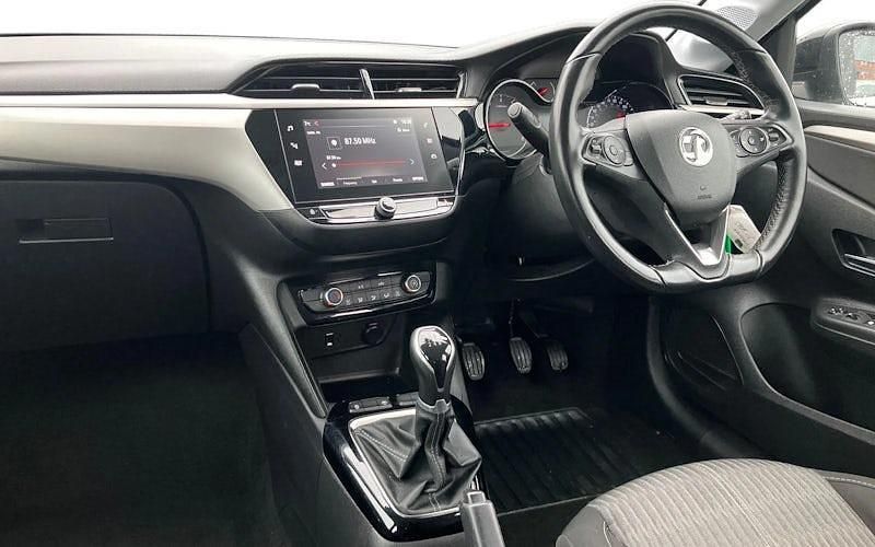 Used Vauxhall Corsa Edition 75 HP (55 kW) 2022 White Hatchback