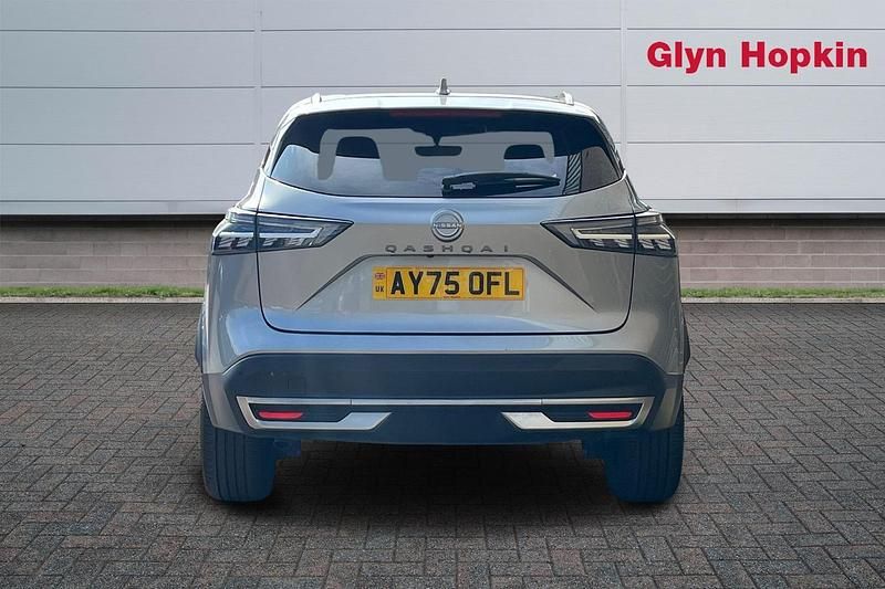 Used Nissan Qashqai Tekna 2025 Silver SUV
