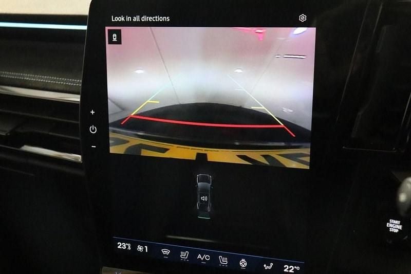 Used Renault Rafale Iconic 200 HP (147 kW) 2024 White SUV