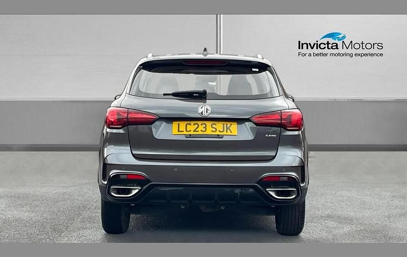 Used MG HS SE 162 HP (119 kW) 2023 Grey SUV