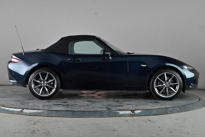 Used Mazda MX5 Inclusive 184 HP (135 kW) 2022 Blue Cabriolet