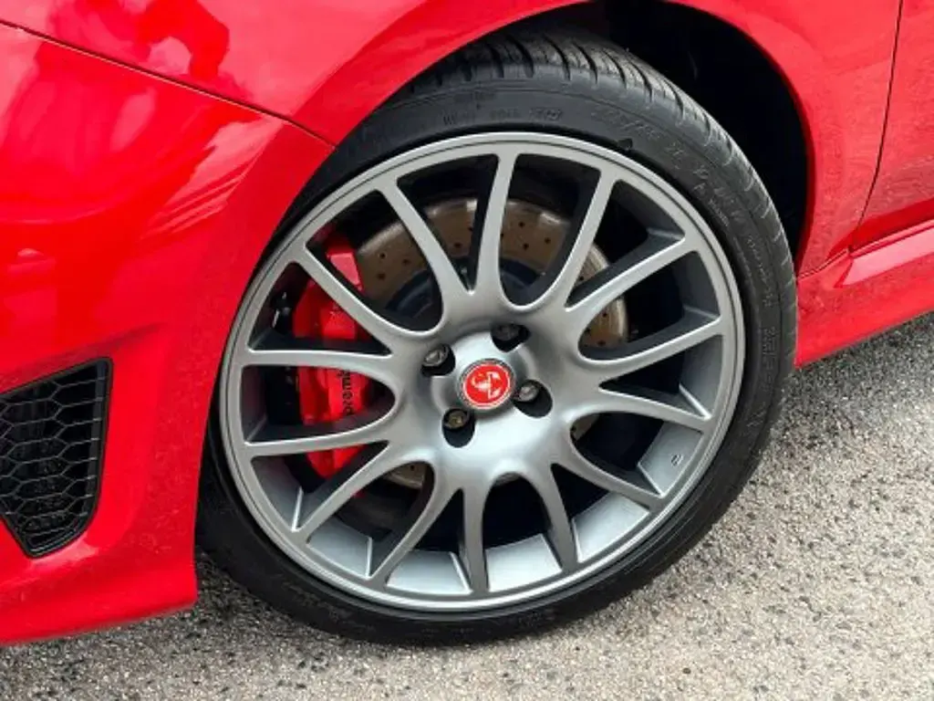 Used Abarth 695 180 HP (132 kW) 2022 Red Hatchback