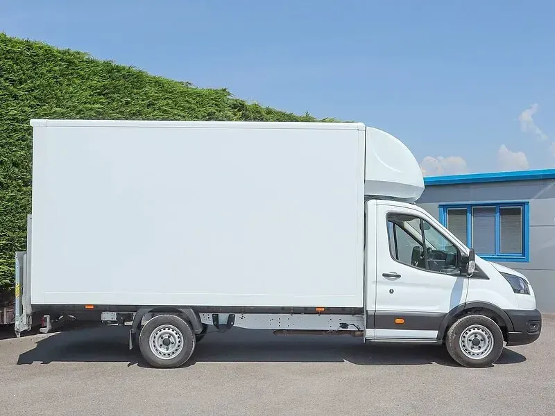 Used Ford Transit 130 HP (95 kW) 2025 White Van