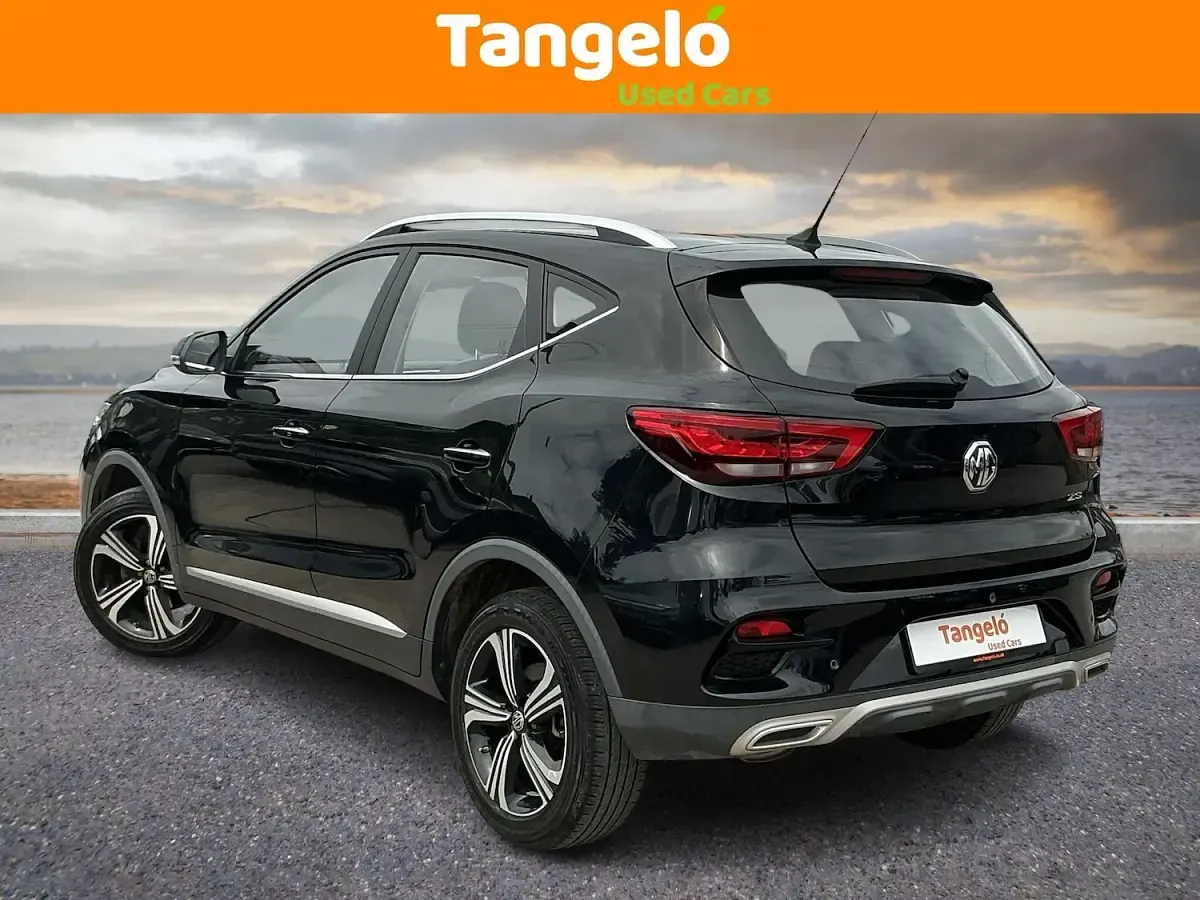 Used MG ZS Excite 111 HP (81 kW) 2022 Black SUV