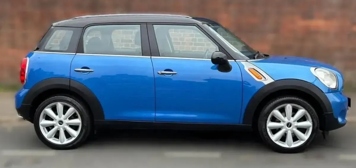 Used Mini Cooper 122 HP (89 kW) 2011 Blue Hatchback