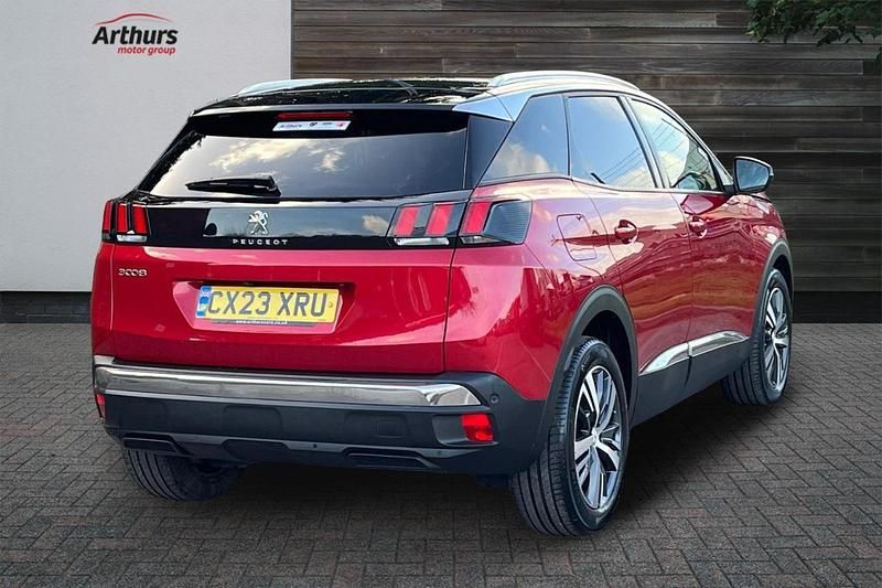 Used Peugeot 3008 Allure+ 131 HP (96 kW) 2023 Red SUV