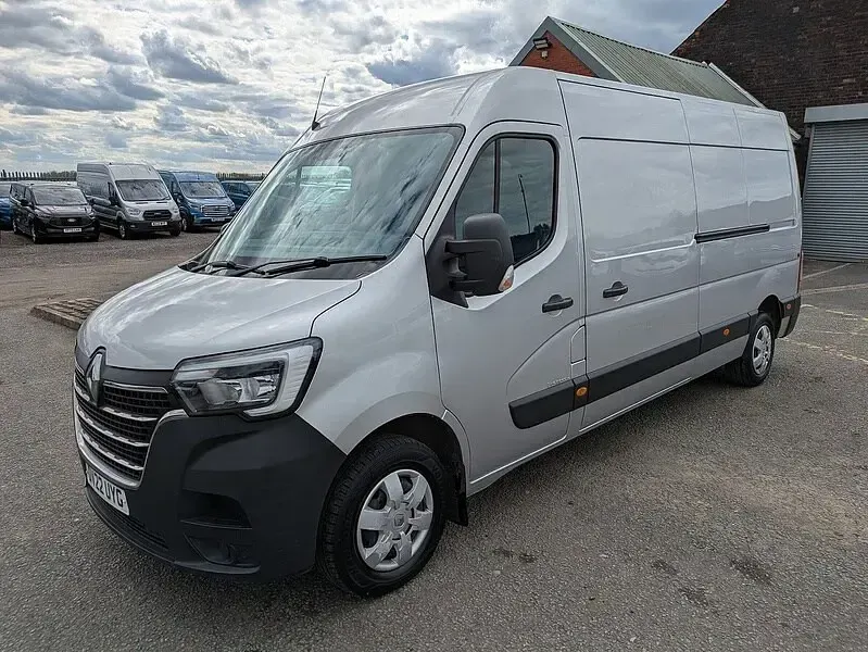 Used Renault Master Business 2022 Grey MPV