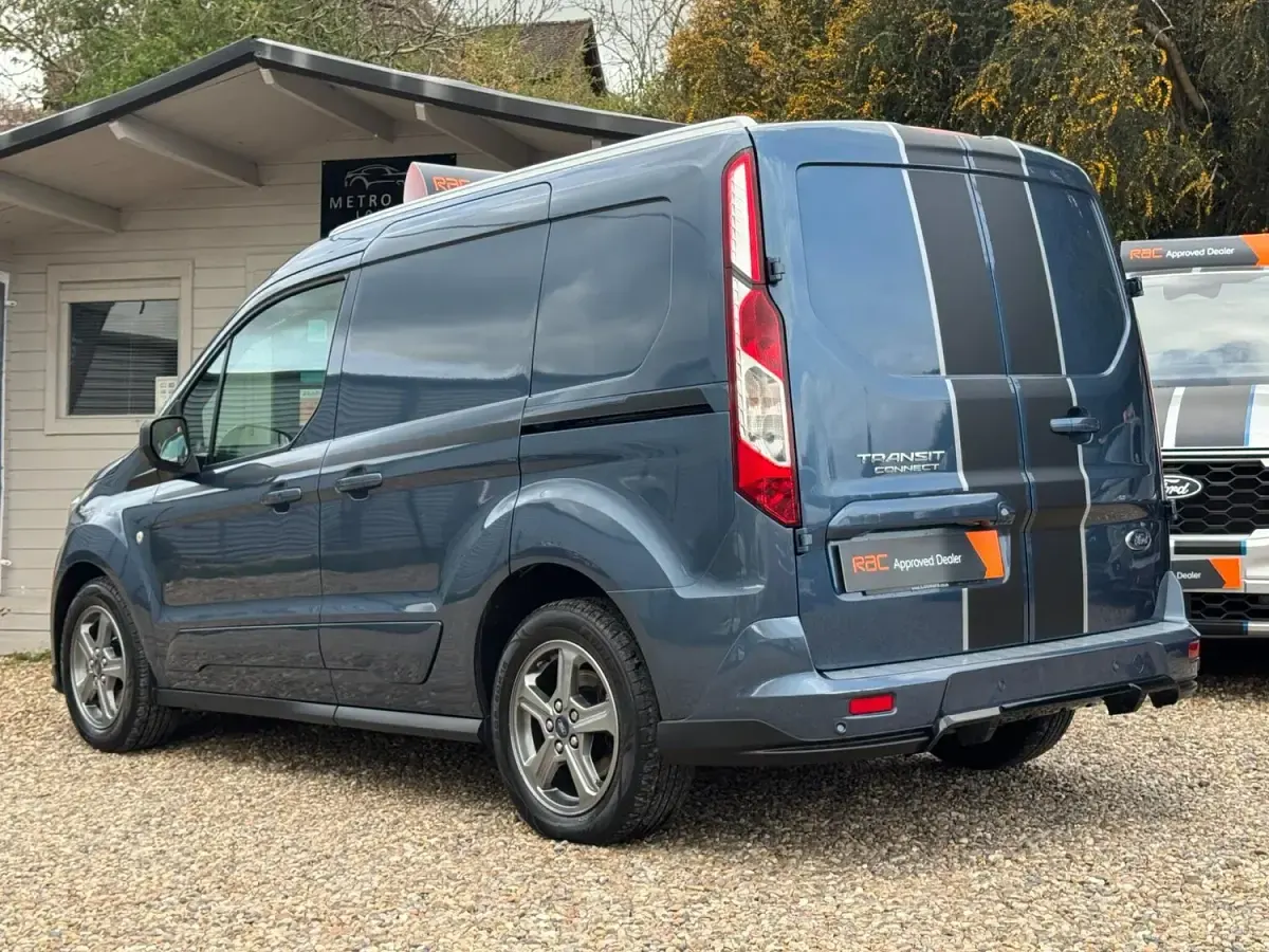 Usado Ford Transit Connect Sport 120 HP (88 kW) 2019 Azul Monovolume