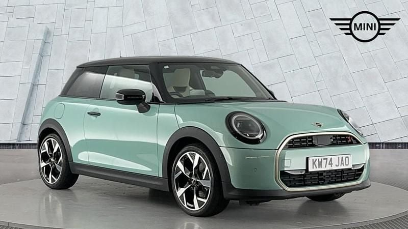 Green Used 2024 Mini Cooper S Hatch Hatchback | £26,950 (A bit pricey) - Image 1/4