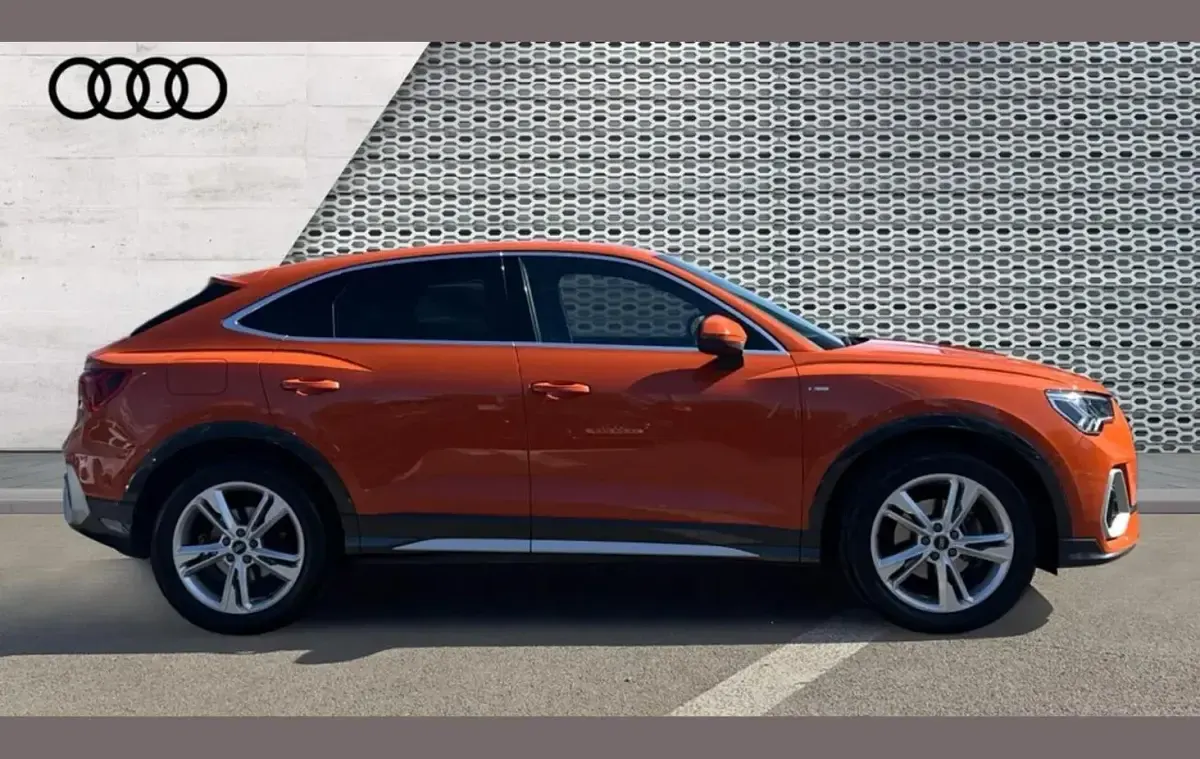 Used Audi Q3 S-Line 150 HP (110 kW) 2022 Orange SUV