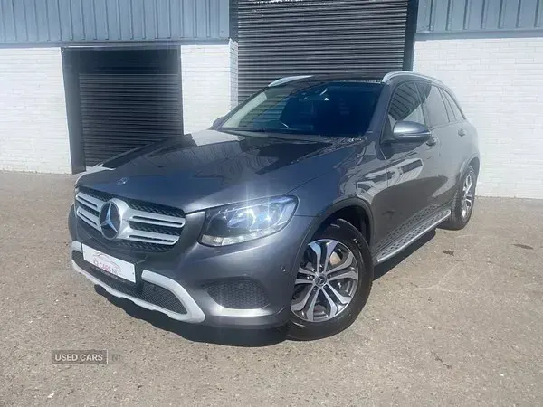 Begagnad Mercedes GLC220 Executive 2017 Grå Kombi