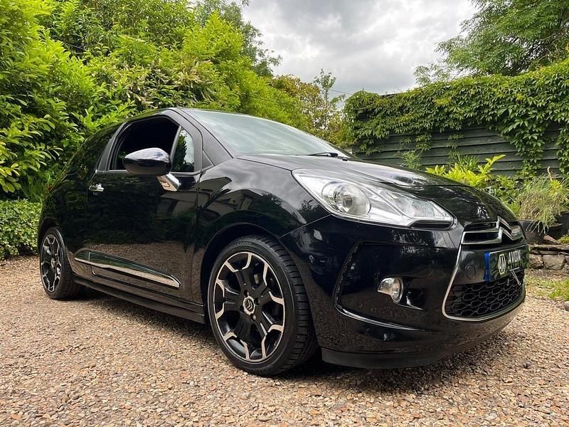 Used Citroën DS3 150 HP (110 kW) 2013 Black Hatchback