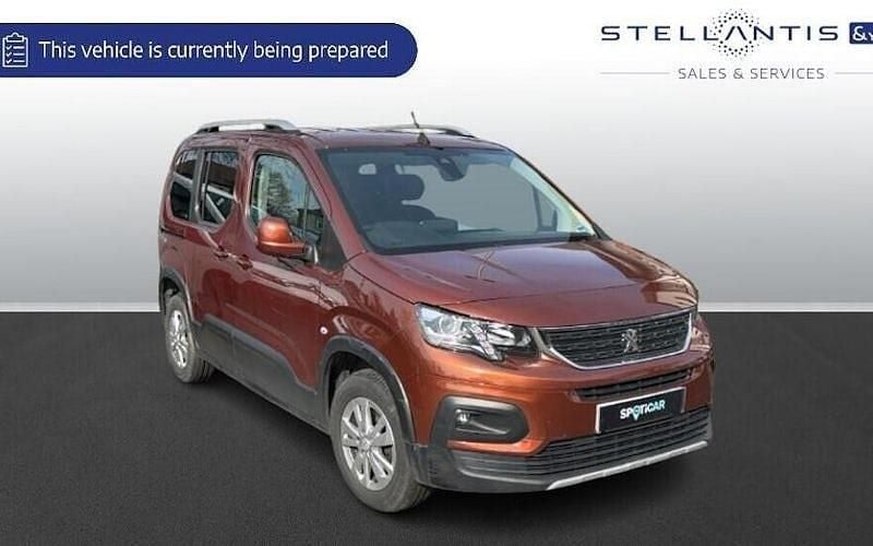 Used Peugeot Rifter Allure 131 HP (96 kW) 2023 MPV