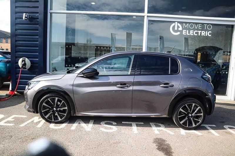 Used Peugeot 208 Premium 101 HP (74 kW) 2022 Grey Hatchback