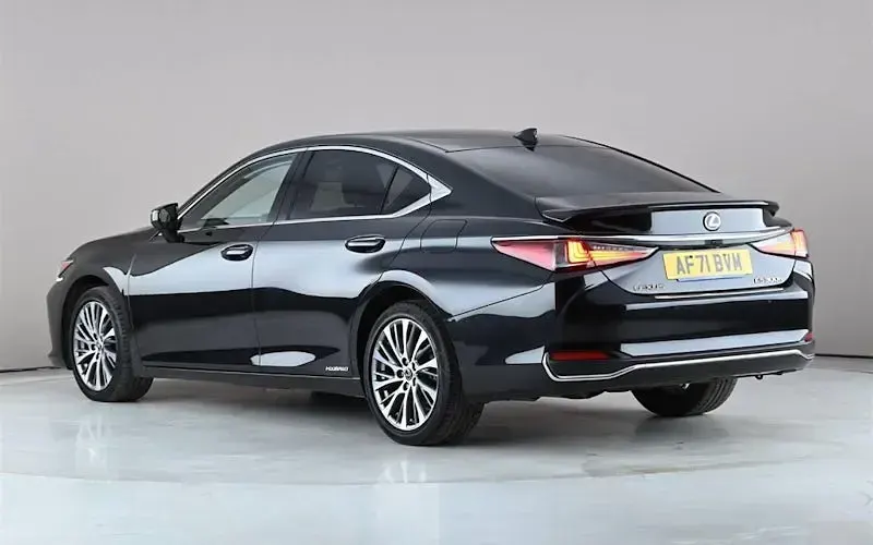 Gebraucht Lexus ES300H 218 PS (160 kW) 2021 Schwarz Limousine