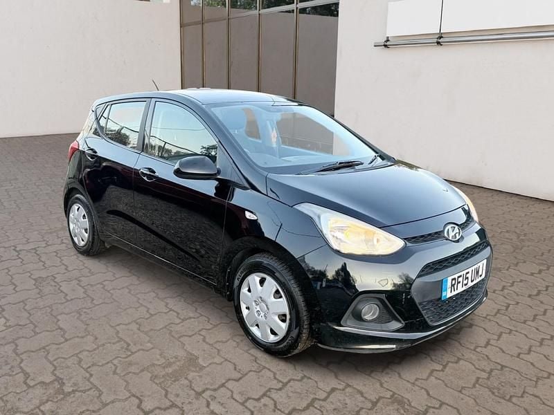 Black Used 2015 Hyundai i10 SE Hatchback | £3,095 (Fair price) - Image 1/4