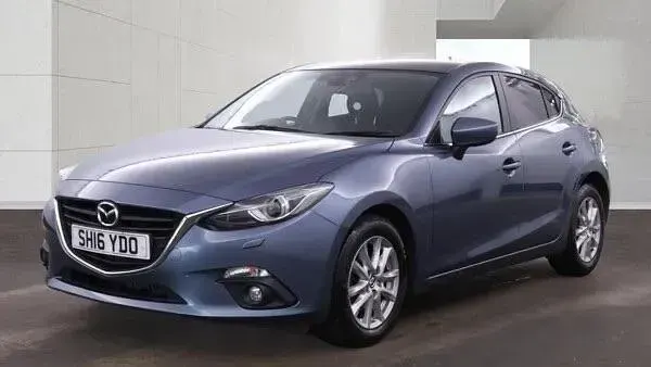 Used Mazda 3 165 HP (121 kW) 2016 Blue Hatchback