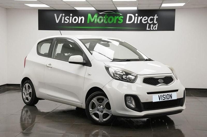 Used Kia Picanto Air 68 HP (50 kW) 2012 White Hatchback