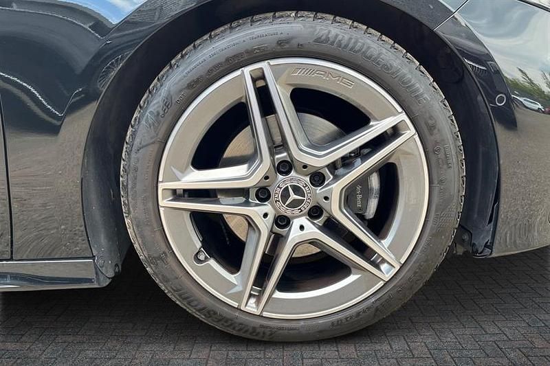 Used Mercedes A180 Executive 136 HP (100 kW) 2024 Cosmos black Hatchback