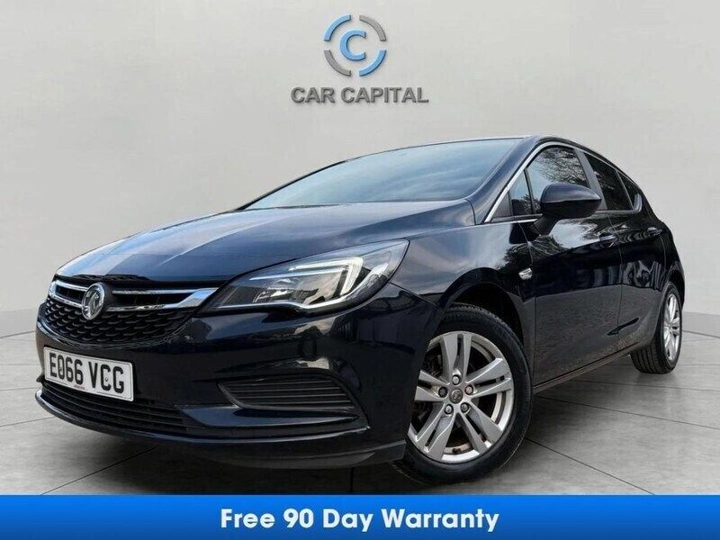 Black Used 2016 Vauxhall Astra Hatchback | £6,990 (Fair price) - Image 1/4