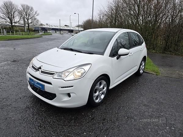 White Used 2016 Citroën C3 PureTech Hatchback | £4,390 (Good price) - Image 1/4