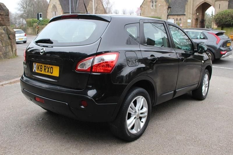 Used Nissan Qashqai Acenta 117 HP (86 kW) 2011 Black SUV