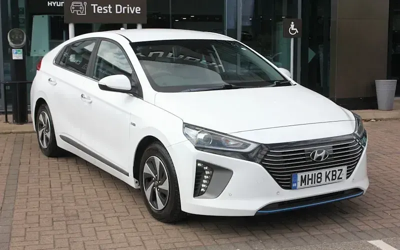 Used Hyundai Ioniq Premium SE 141 HP (103 kW) 2018 Hatchback