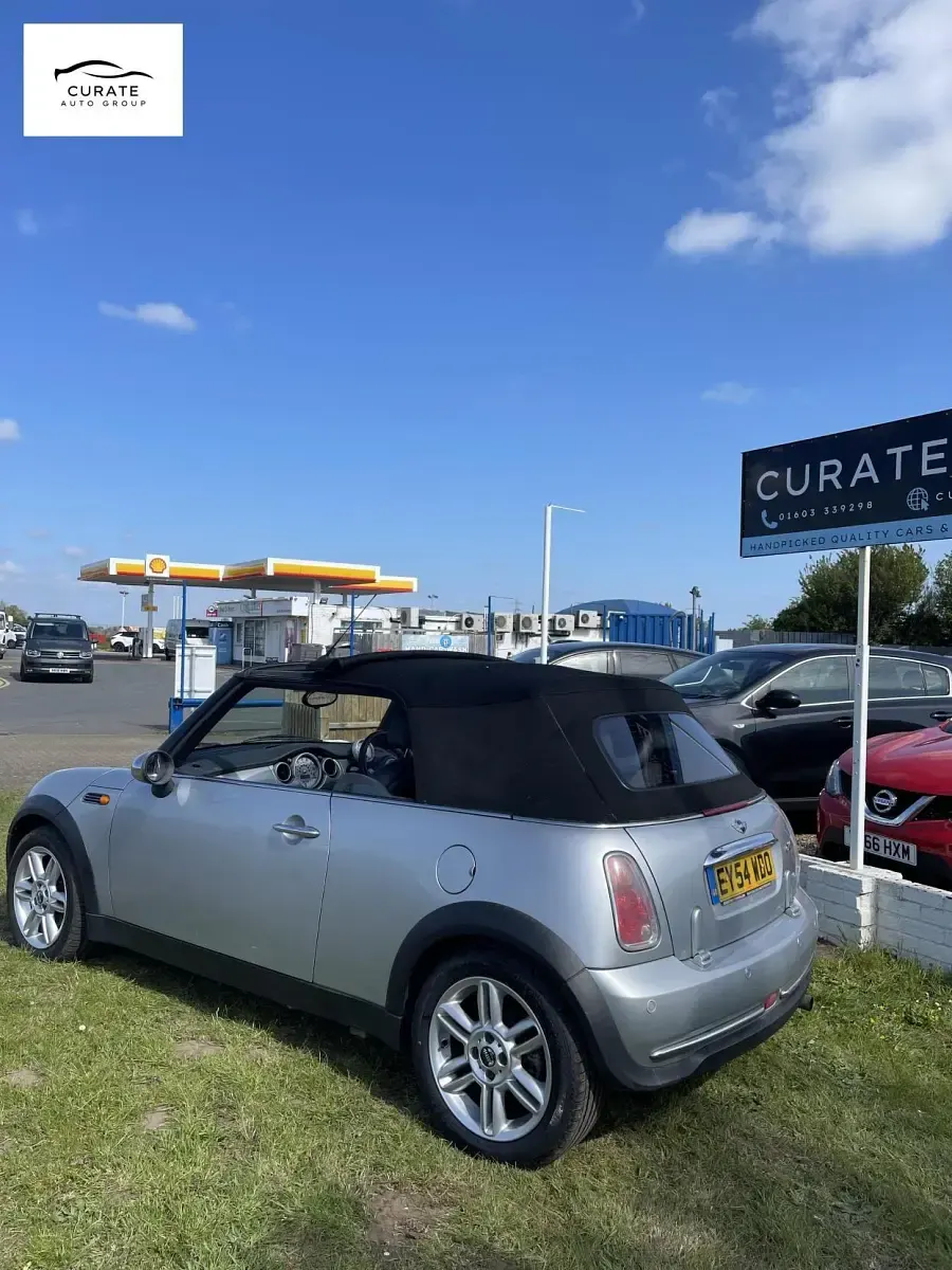 Używany Mini ONE 89 KM (65 kW) 2004 Srebrny Hatchback