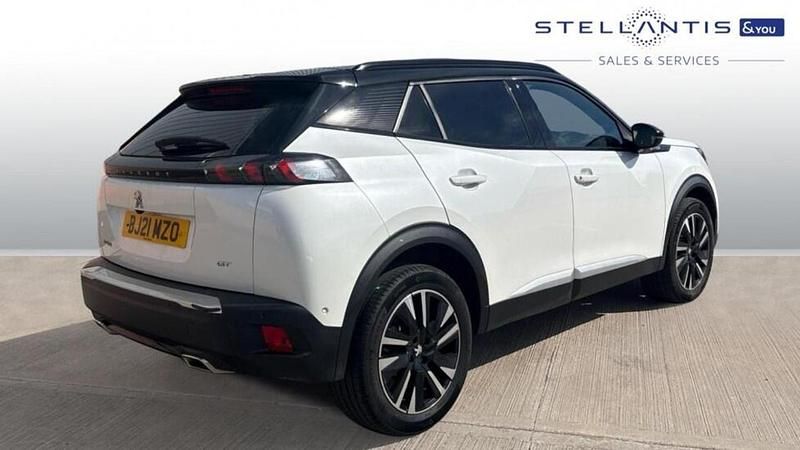 Used Peugeot 2008 Premium 129 HP (94 kW) 2021 Yellow SUV