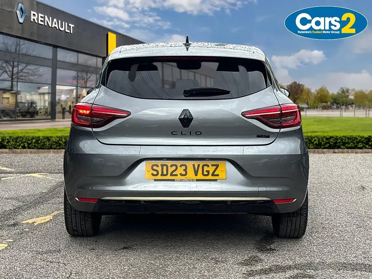 Used Renault Clio Engineered 145 HP (106 kW) 2023 Grey  Hatchback
