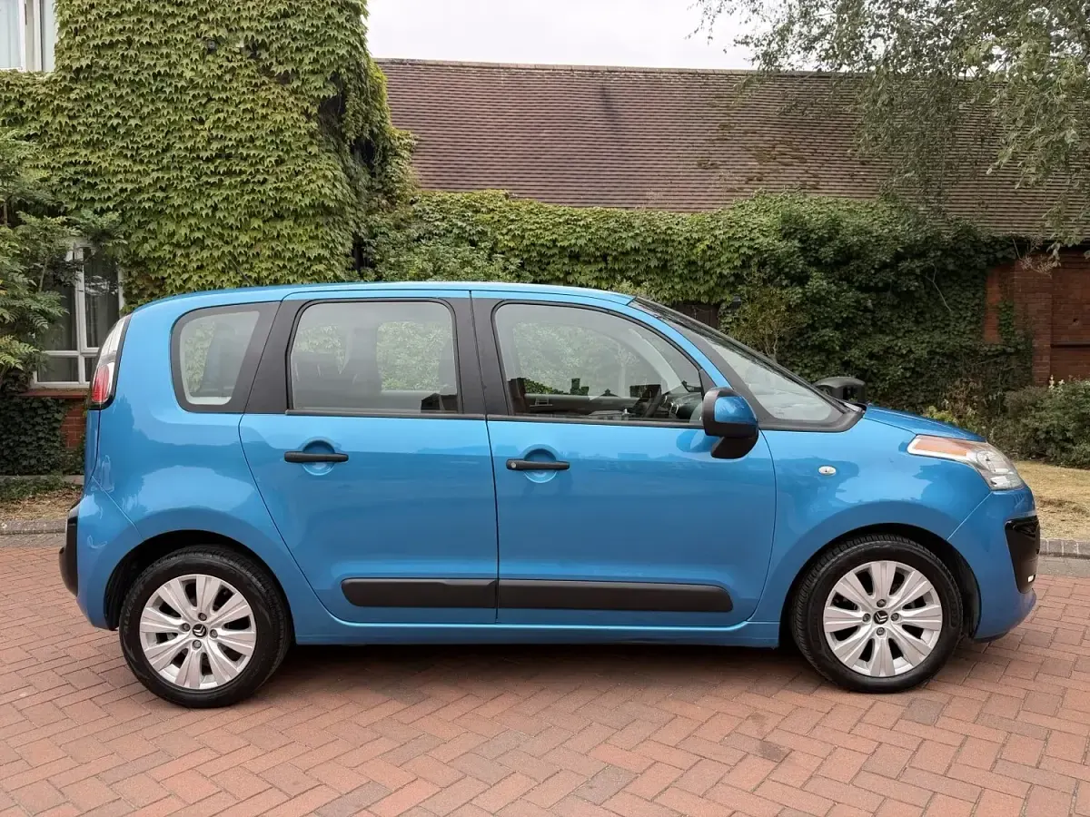 Used Citroën C3 Picasso VTR Sport 2013 Blue MPV