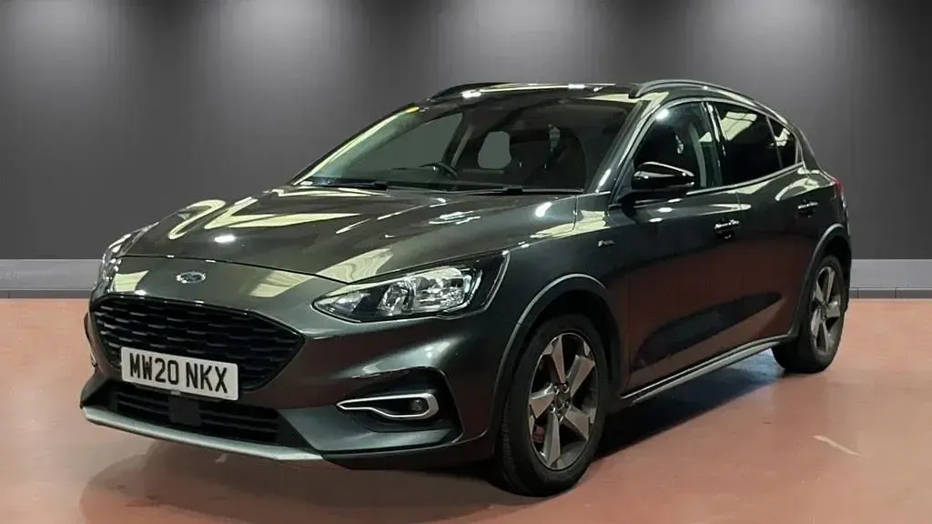 Used Ford Focus Active 125 HP (91 kW) 2020 Grey Hatchback