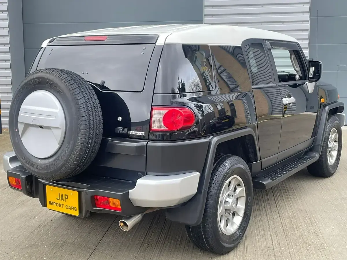 Used Toyota Land Cruiser 2012 Black SUV