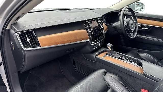 Usado Volvo V90 Inscription 232 HP (170 kW) 2020 Prateado Carrinha