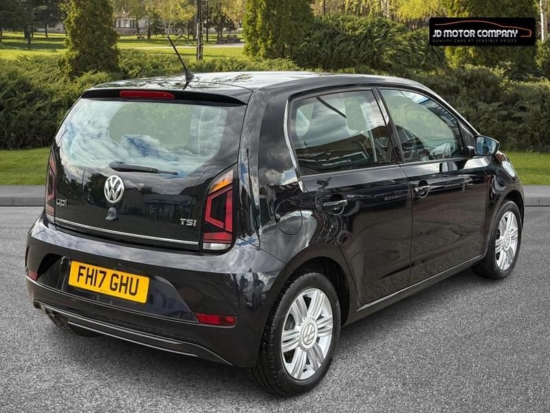 Begagnad VW up! high up! 90 HK (66 kW) 2017 Svart Halvkombi