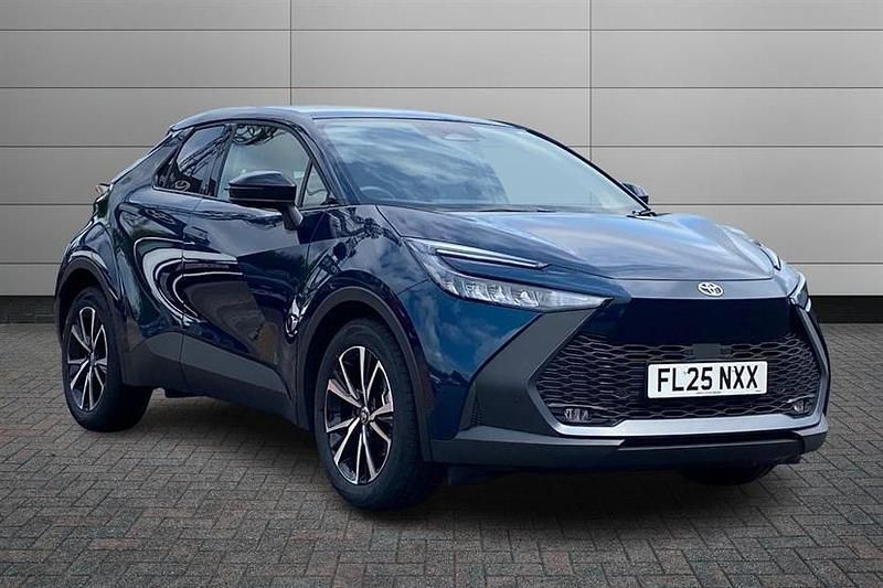 Midnight teal Used 2025 Toyota C-HR Design SUV | £33,195 (Expensive) - Image 1/3