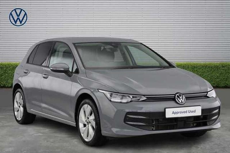 Used VW Golf VIII 115 HP (84 kW) 2024