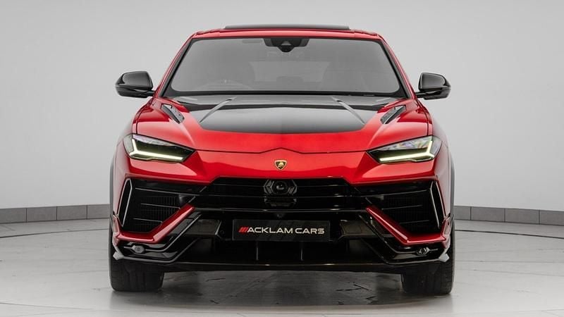 Used Lamborghini Urus 666 HP (489 kW) 2024 Red SUV