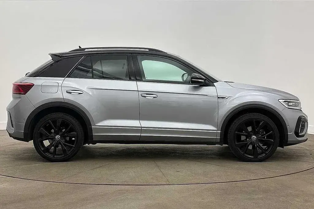 Used VW T-Roc Black Edition 150 HP (110 kW) 2025 Silver SUV