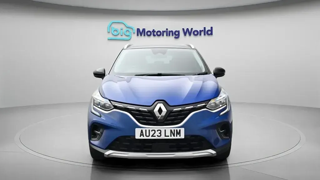 Used Renault Captur Techno 145 HP (106 kW) 2023 Blue SUV