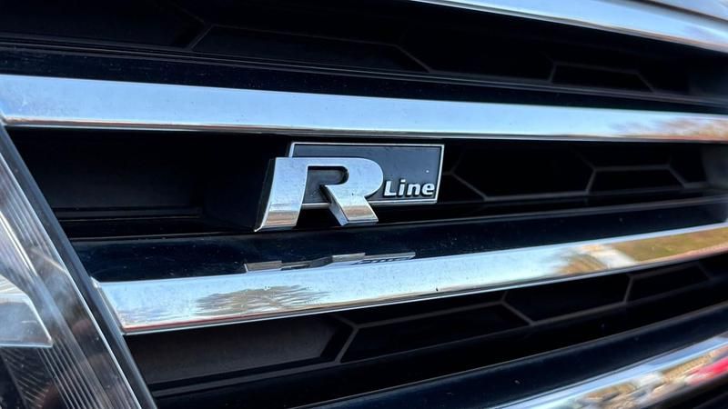 Used VW Touareg R-line 2016 Blue SUV